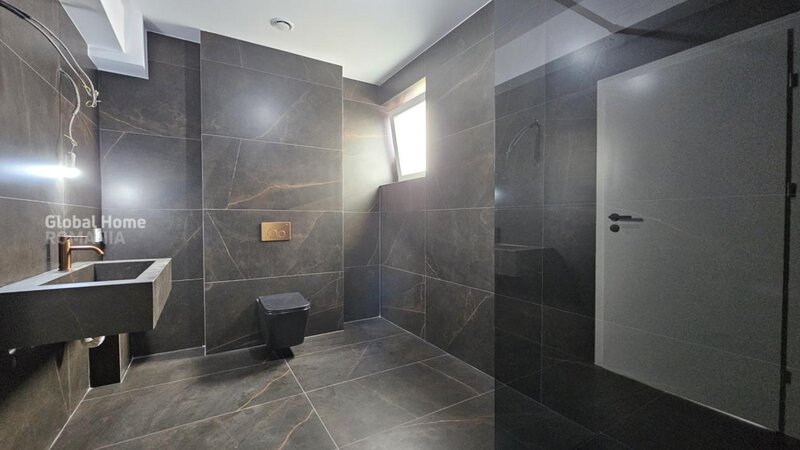 Pipera, 5-room townhouse, 206 sqm, lake view, h4l The Village.